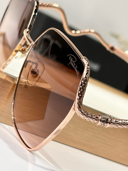 Солнцезащитные очки Roberto Cavalli snake motif