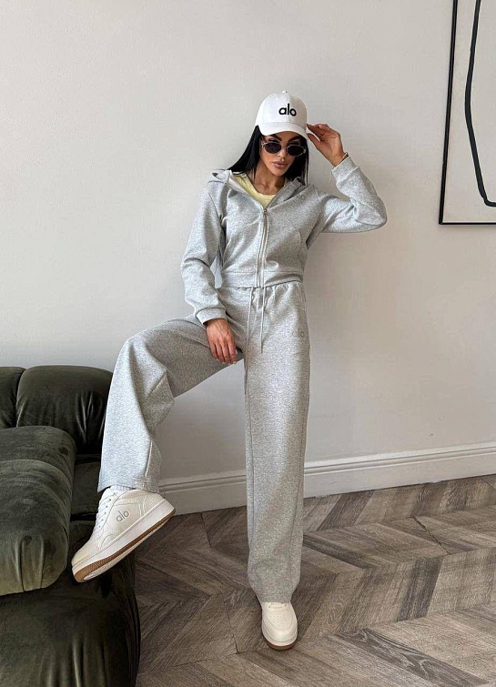 Женский серый костюм Alo premium