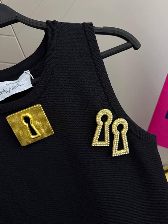 Женская чёрная майка Schiaparelli premium