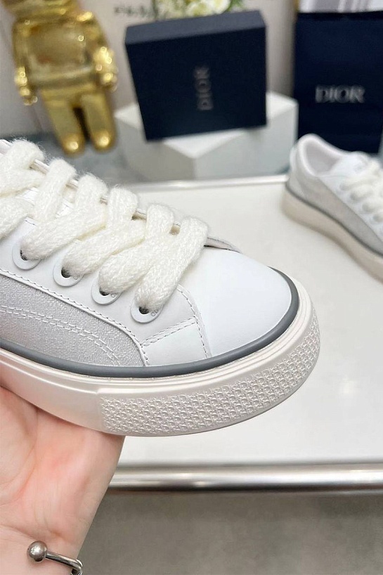 Женские комбинированные кроссовки Dior белого цвета