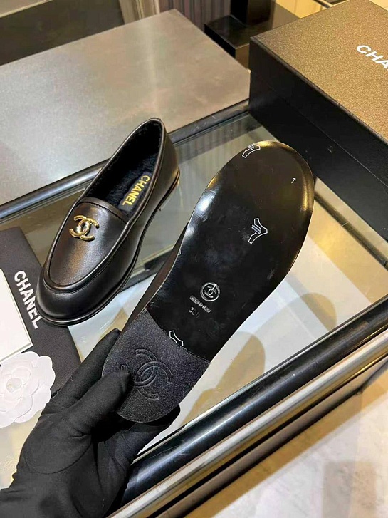 Женские кожаные лоферы Chanel premium