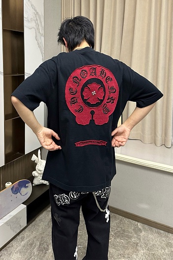 Чёрная оверсайз футболка Gothic logo   