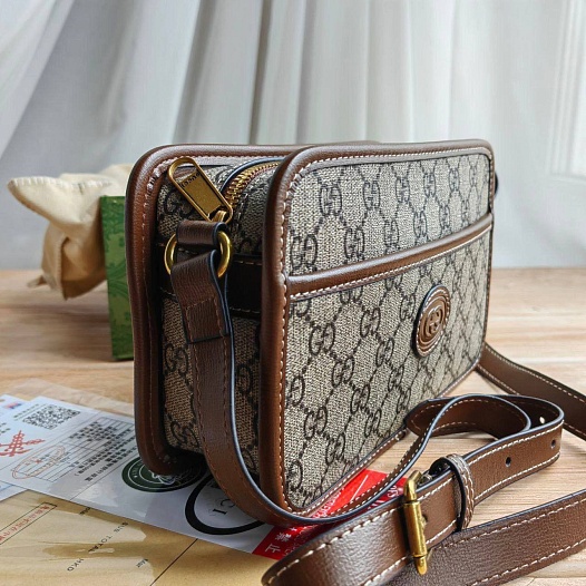 Бежевая сумка Gucci Supreme Retro 24x21 см   