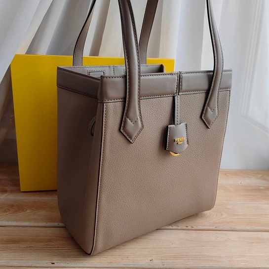 Кожаная сумка Fendi Origami Large 40x27 см