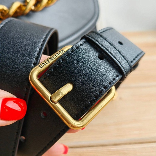 Кожаная сумка Balenciaga Bb Soft Flap 23x12 см - Black / Gold   