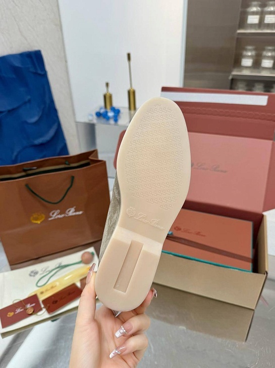 Женские замшевые лоферы Loro Piana premium - Light Grey