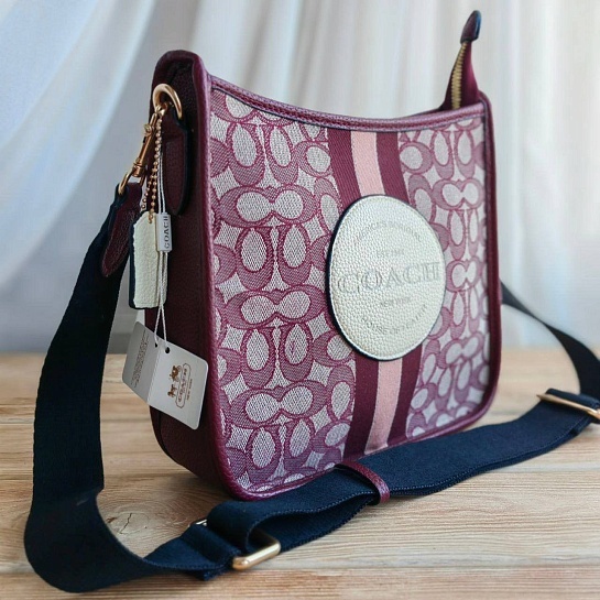 Женская сумка Coach Dempsey File Bagwith Stripe And Coach Patch 25x25 см (3 расцветки)