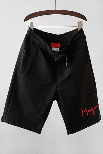 Мужские чёрные шорты Hugo Boss   