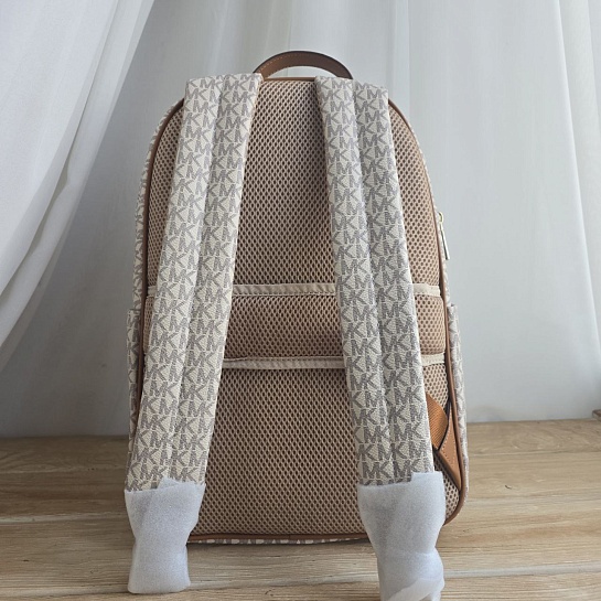 Кожаный рюкзак Michael Kors 40x28 см