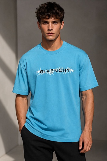 Голубая оверсайз футболка Givenchy Barbed Wire-print   