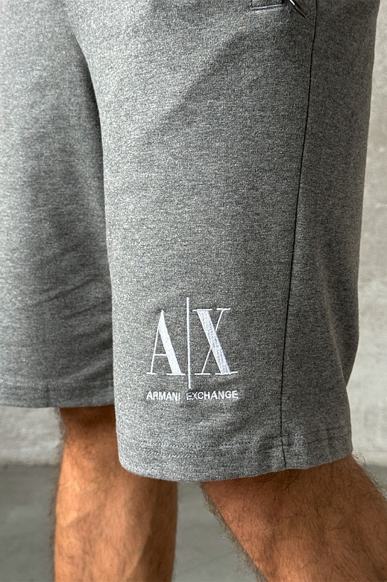 Мужские серые шорты Armani Exchange