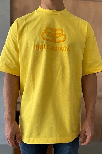 Жёлтая оверсайз футболка Balenciaga BB logo   