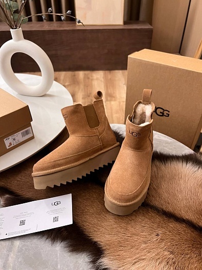 Женские замшевые ботинки с мехомм UGG Dipper - Chestnut   