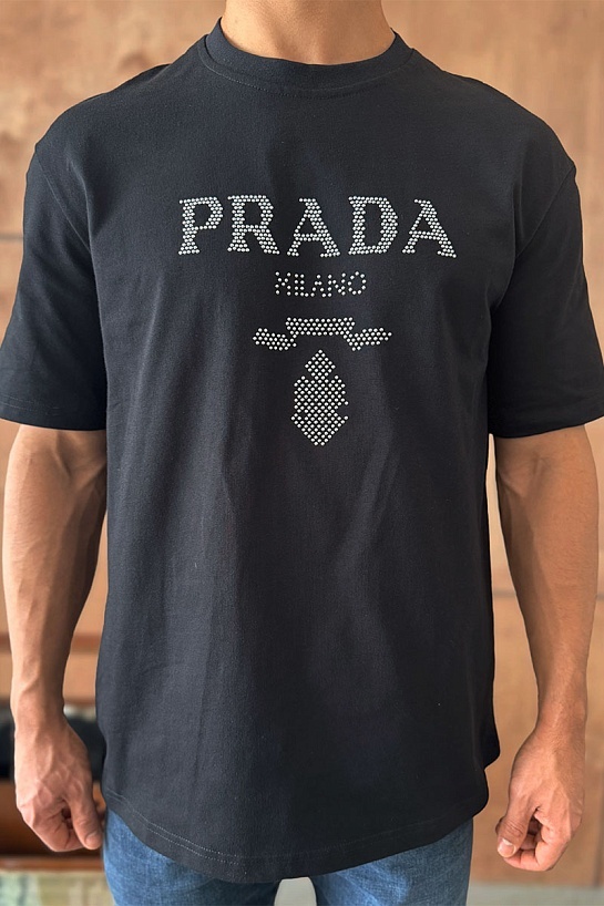 Мужская чёрная футболка Prada