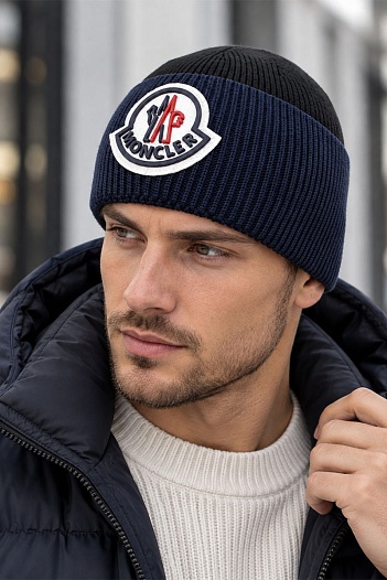 Мужская брендовая шапка с логотипом Moncler   
