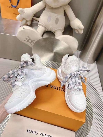 Женские кожаные кроссовки с мехом Louis Vuitton Archlight   