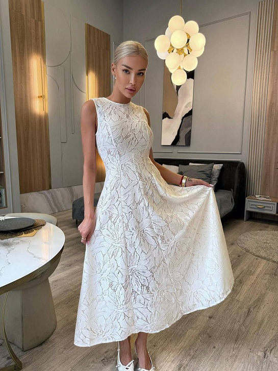 Женское кружевное платье Zimmermann белого цвета