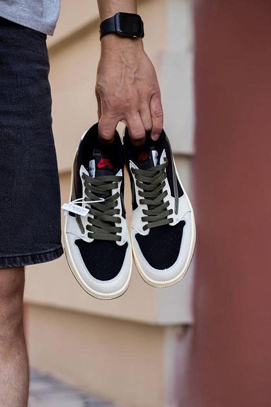 Кроссовки Travis Scott x Nike Air Jordan 1 Low OG "Olive" Premium