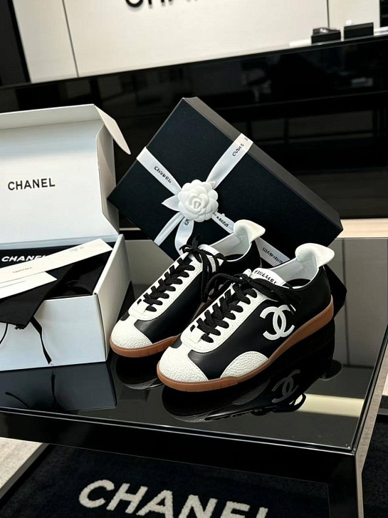 Женские кожаные кроссовки Chanel premium