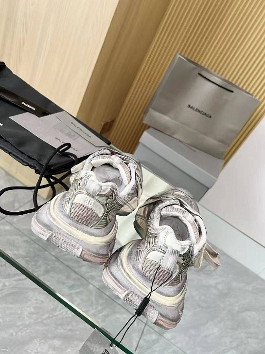 Женские кроссовки Balenciaga Premium - Grey