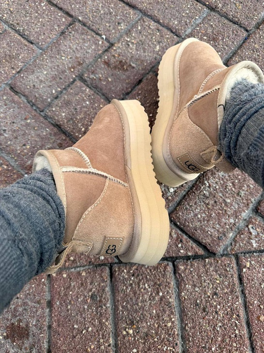 Женские ботинки UGG Classic Ultra Mini Platform - Brown