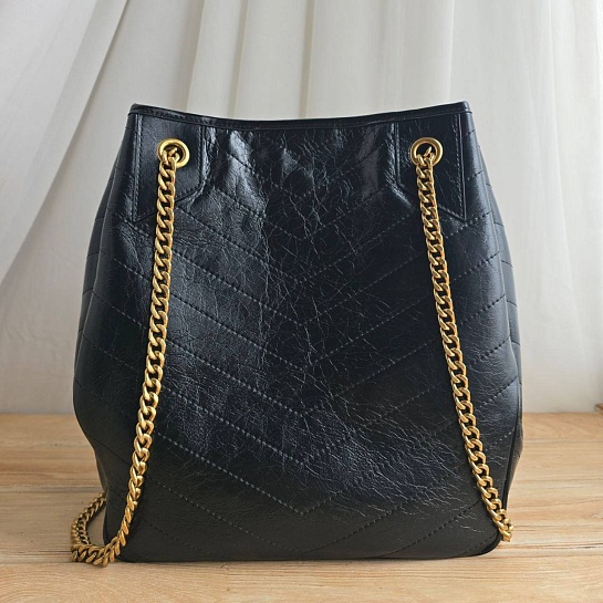 Кожаная сумка Yves Saint Laurent Niki 24x23 см