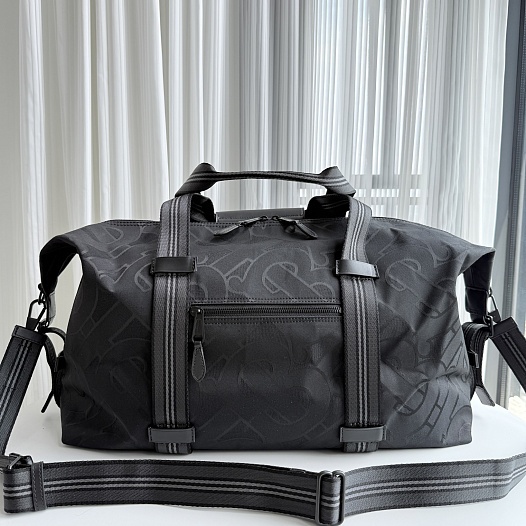 Нейлоновая дорожная сумка Burberry Premium 50x29x19 см   