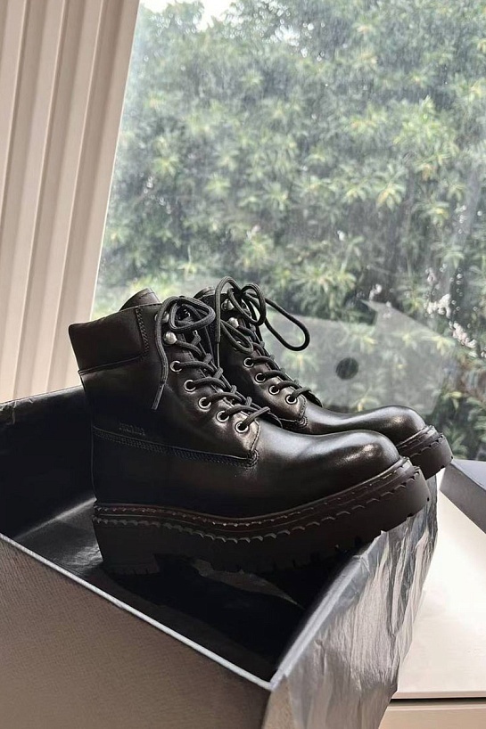 Женские чёрные ботинки Prada Premium