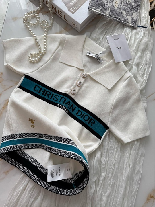 Женское поло белого цвета Dior