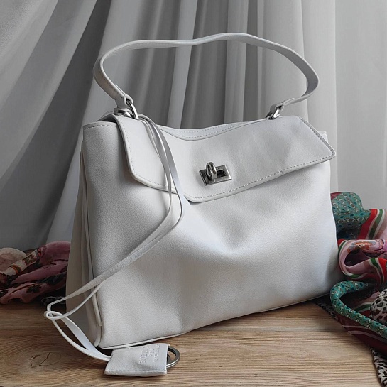 Женская кожаная сумка Balenciaga Rodeo Medium 35x23 см (2 расцветки)