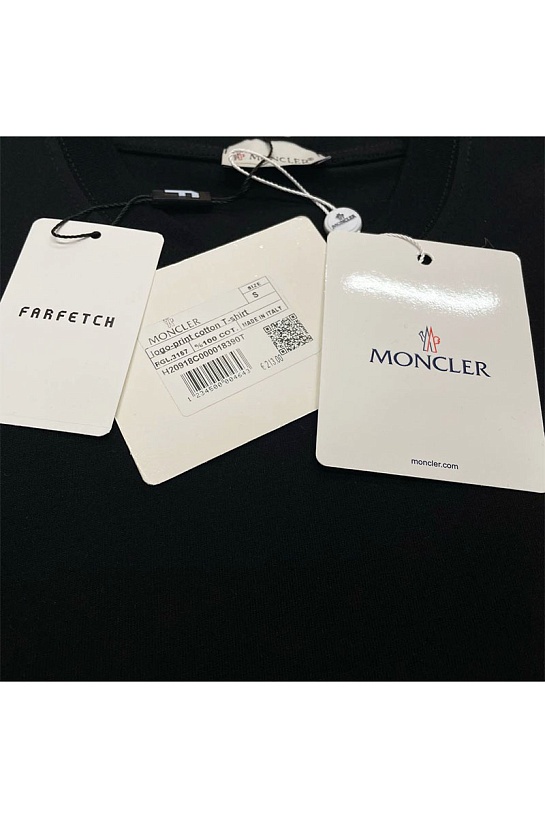 Футболка чёрного цвета Moncler M' Motif