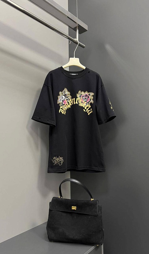 Женская чёрная оверсайз футболка Balenciaga
