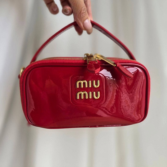 Женская лакированная сумка MIU MIU 20x12 см - Red