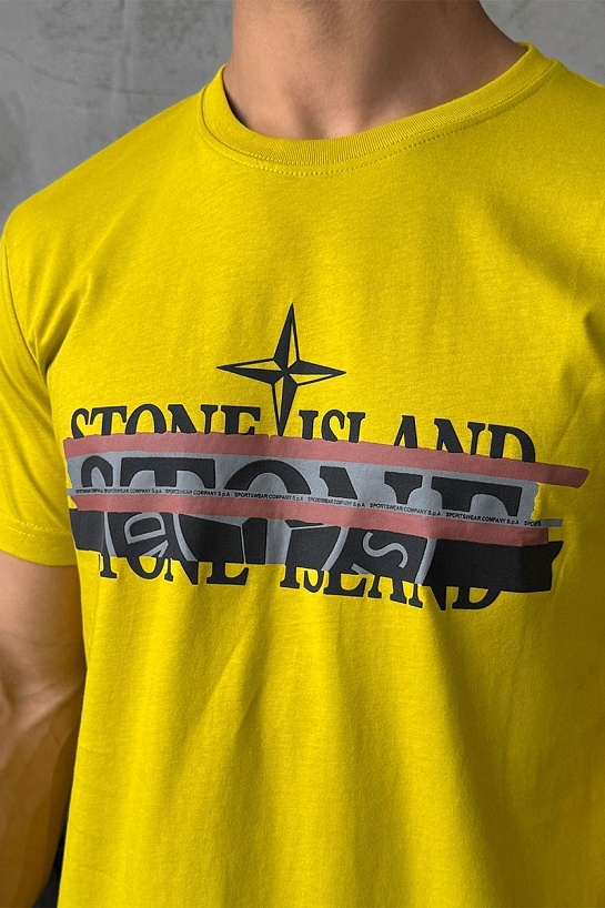Мужская футболка салатового цвета Stone Island