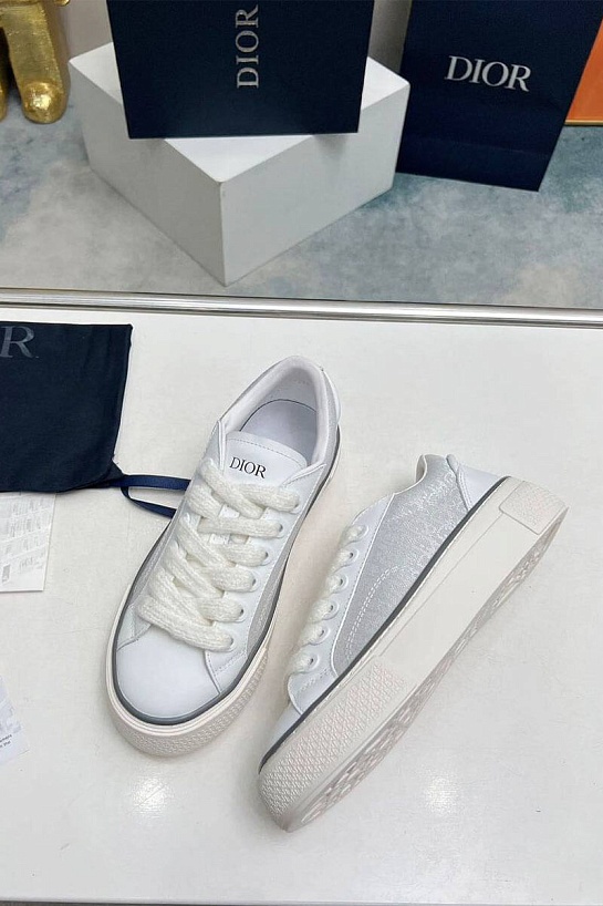 Женские комбинированные кроссовки Dior белого цвета