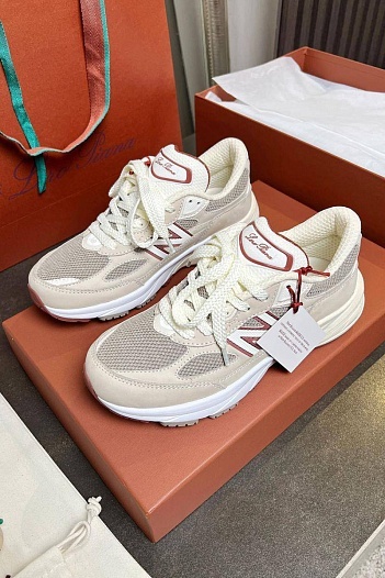 Женские кроссовки Loro Piana x New Balance Premium   