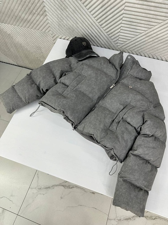 Женская серая куртка Chrome Hearts