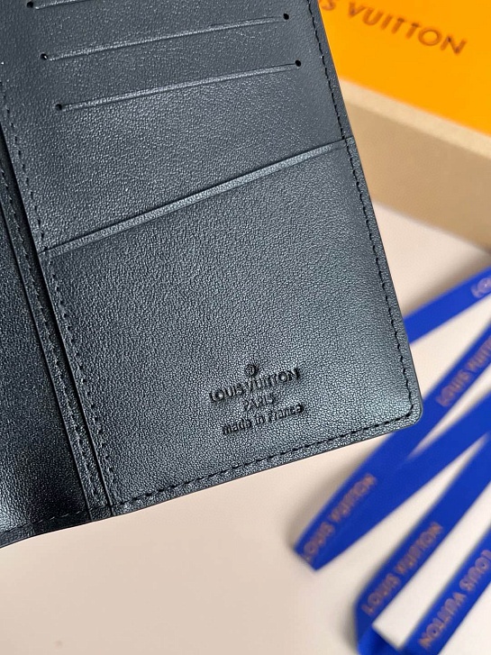 Кожаный бумажник Louis Vuitton Premium 19x9.5x2 см