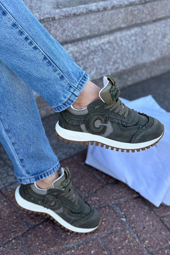 Женские кроссовки Dior C'EST