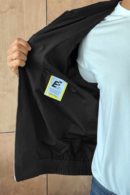 Мужской бомбер Zegna чёрного цвета