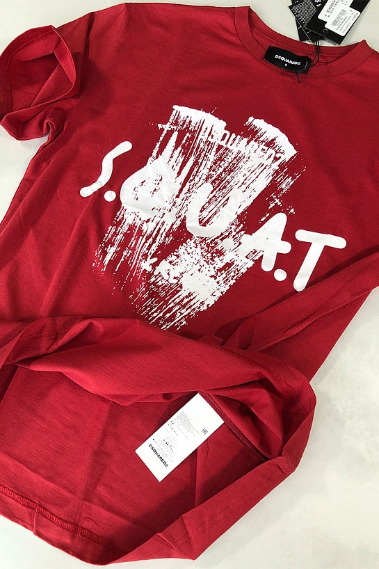 Красная оверсайз футболка Dsquared2 Squat