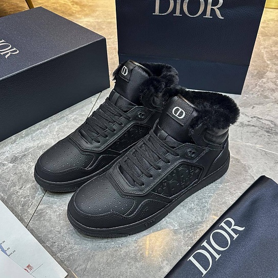 Кожаные кроссовки с мехом Dior B27
