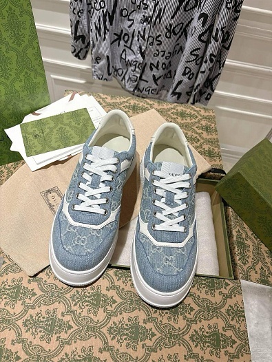 Женские кроссовки Gucci GG Interlocking   