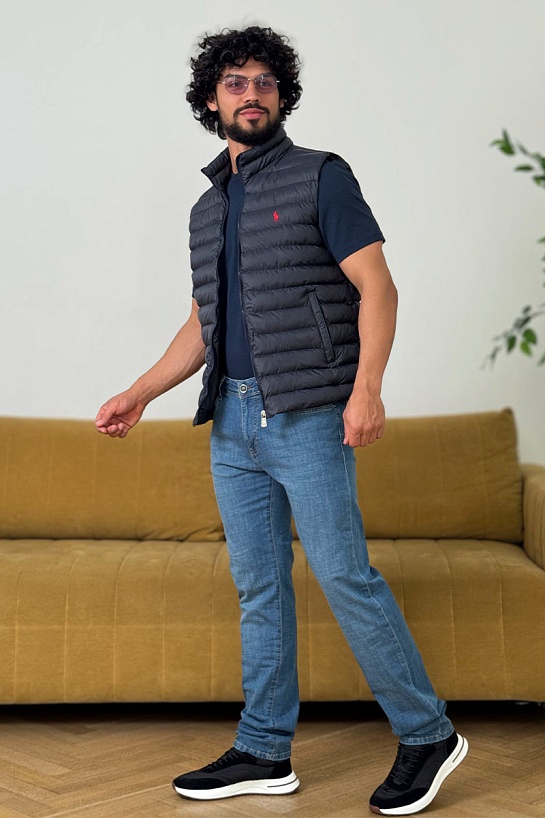 Мужской жилет синего цвета Polo Ralph Lauren