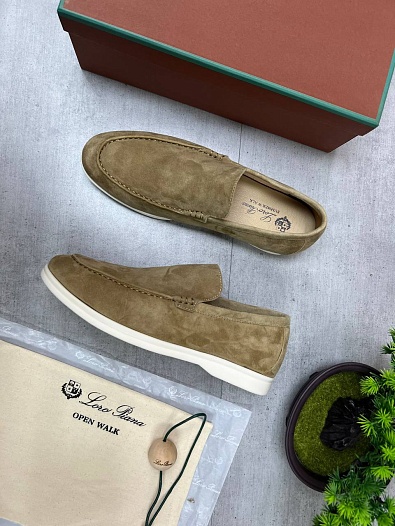 Мужские замшевые лоферы Loro Piana   
