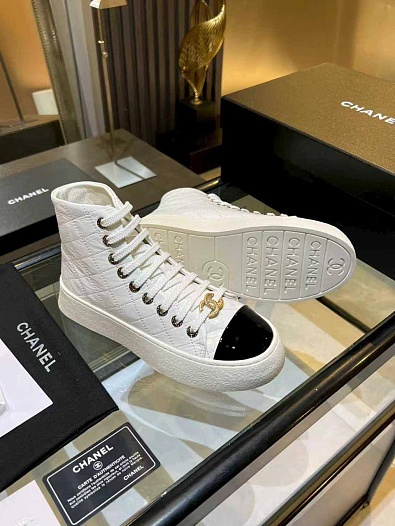 Женские кожаные кроссовки Chanel High Top premium   