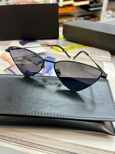 Солнцезащитные очки Yves Saint Laurent Jerry   