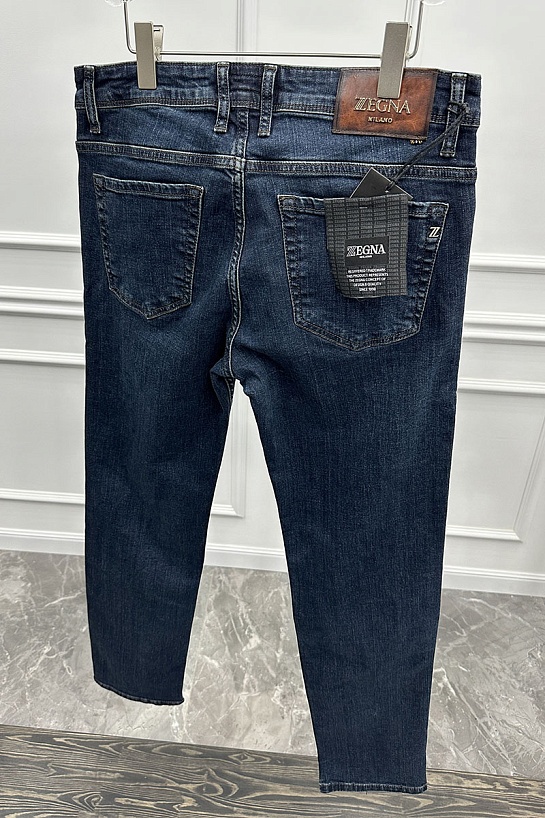 Джинсы тёмно-синего цвета Ermenegildo Zegna Regular Fit
