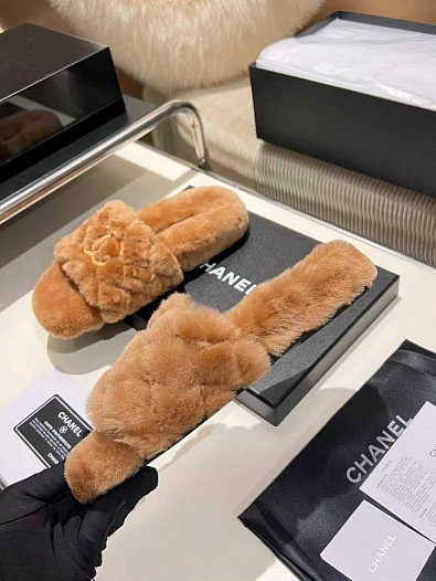 Женские меховые шлёпанцы Chanel Oran premium - Brown   