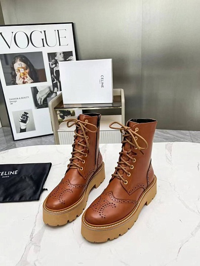 Женские кожаные ботинки Celine   